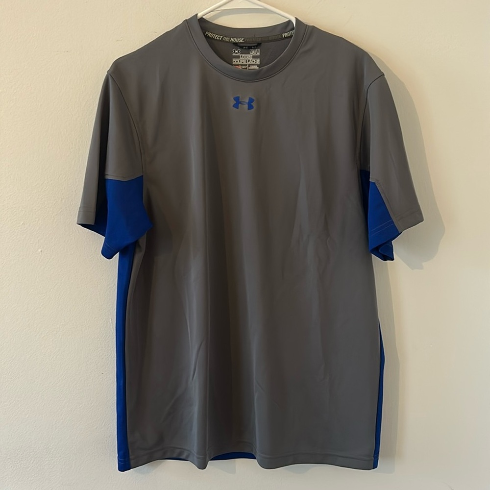 Under Armour Blue Gray Hotgear Loose Coupe Lache Crew Neck Shirt Size Medium